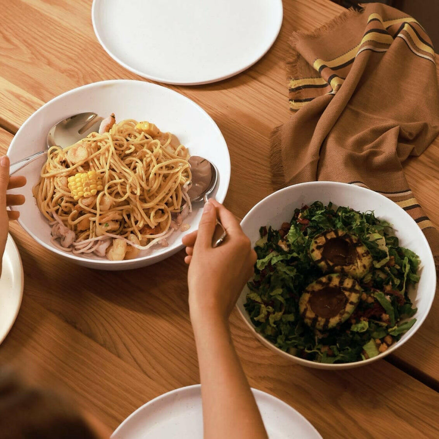 Durable serving bowls designed for long-lasting use and elegant food presentation