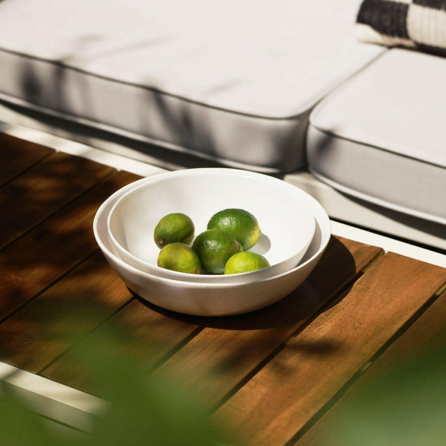 Durable serving bowls designed for long-lasting use and elegant food presentation