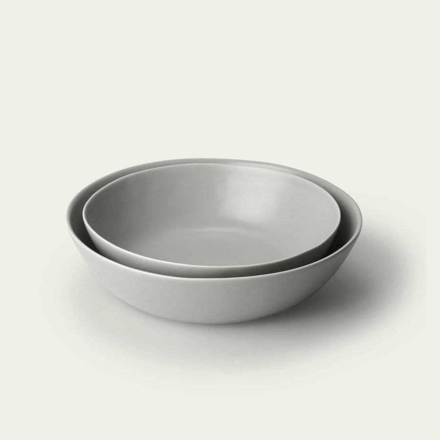 Durable serving bowls designed for long-lasting use and elegant food presentation