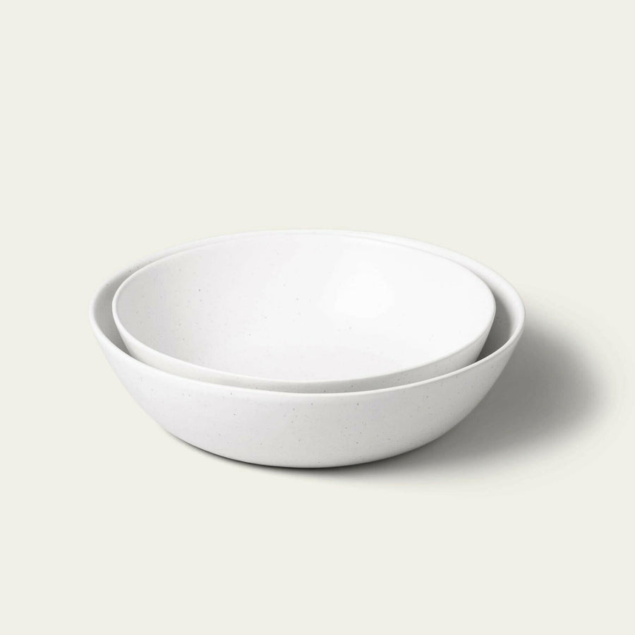 Durable serving bowls designed for long-lasting use and elegant food presentation