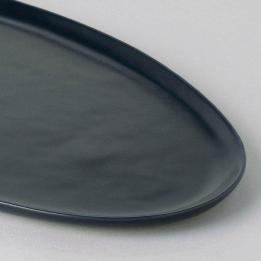 Elegant serving platter showcasing exquisite design, perfect for formal dining and stylish presentation.