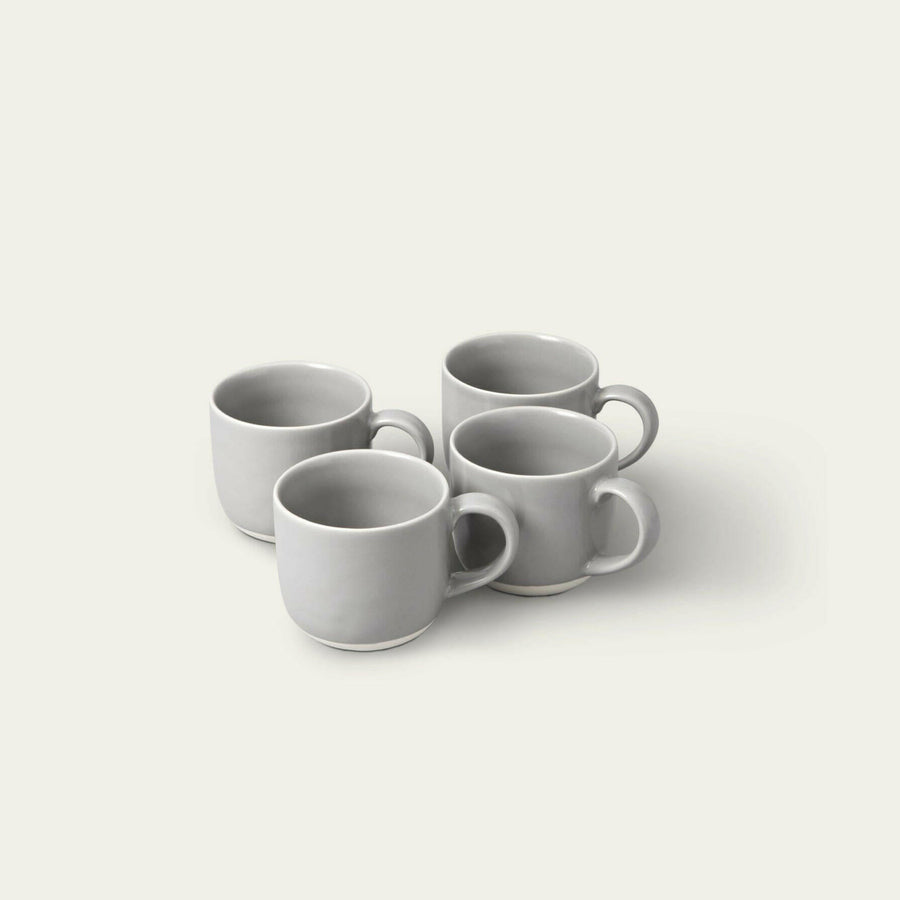 Premium mugs featuring a stylish design perfect for elegant dining and office use, enhancing your beverage experience.